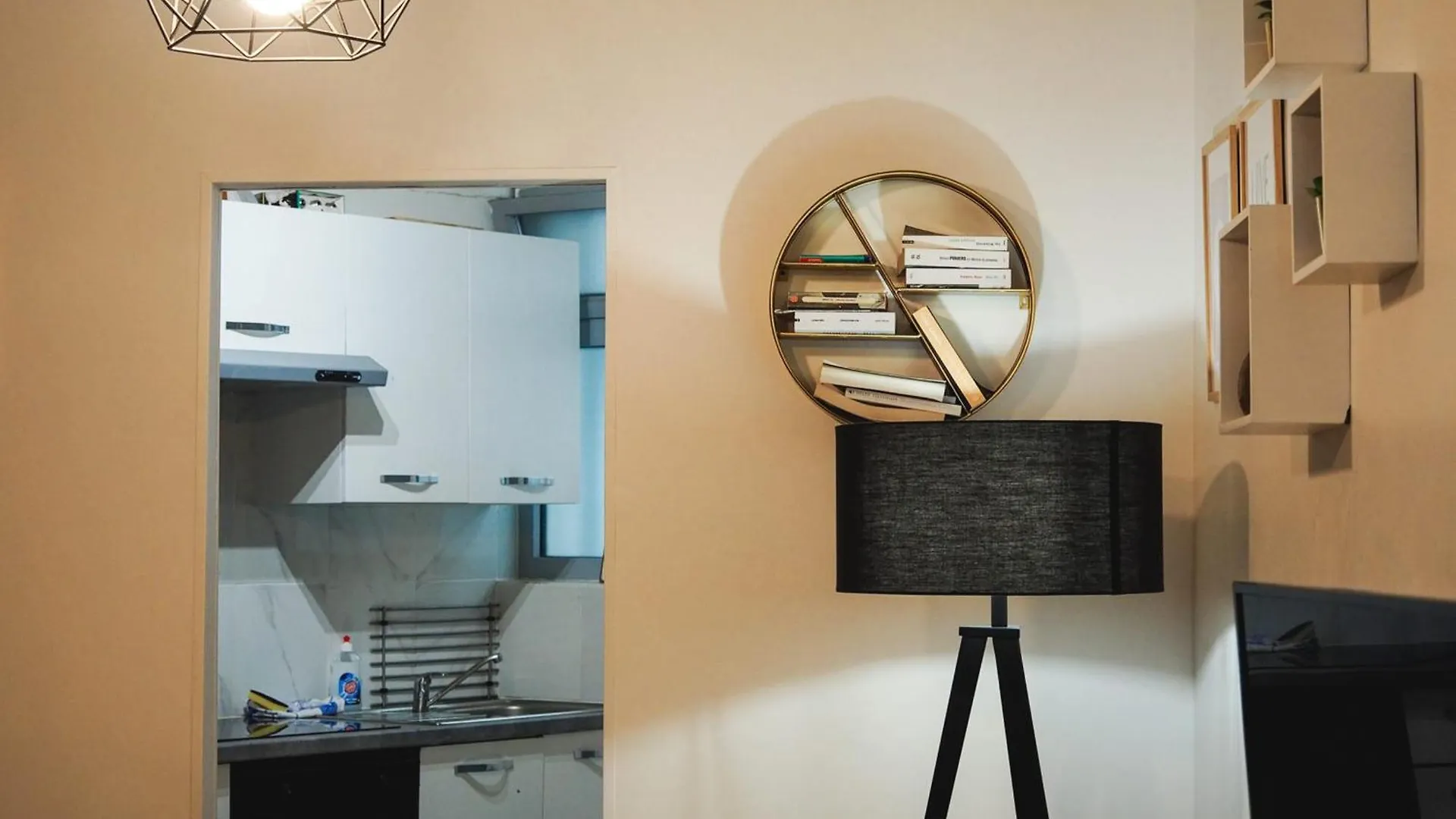 50 M2 Apartment Next To Montmartre Paris France